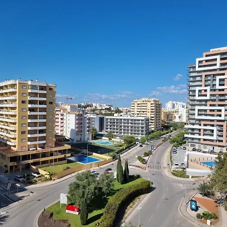 Διαμέρισμα Encantador Na Da Rocha